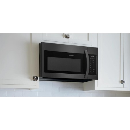 Frigidaire Microondas  de 1.8 pies cúbicos sobre la estufa FMOS1846BS